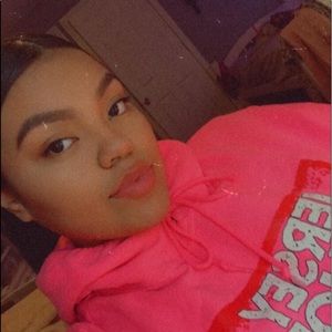 Meet your Posher, Arely